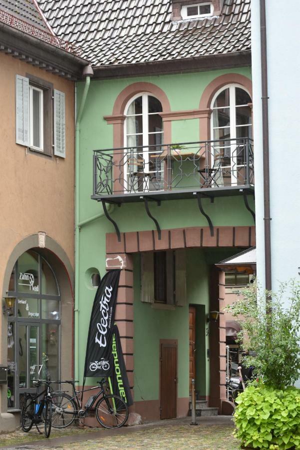 Ferienwohnung Im Historischen Stadttor Staufen im Breisgau Kültér fotó